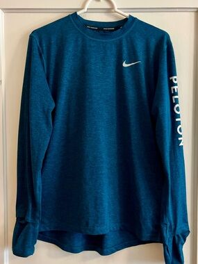 Nike Deep Teal Blue Heather Long Sleeve Runners Top with Peloton Sleeve Logo